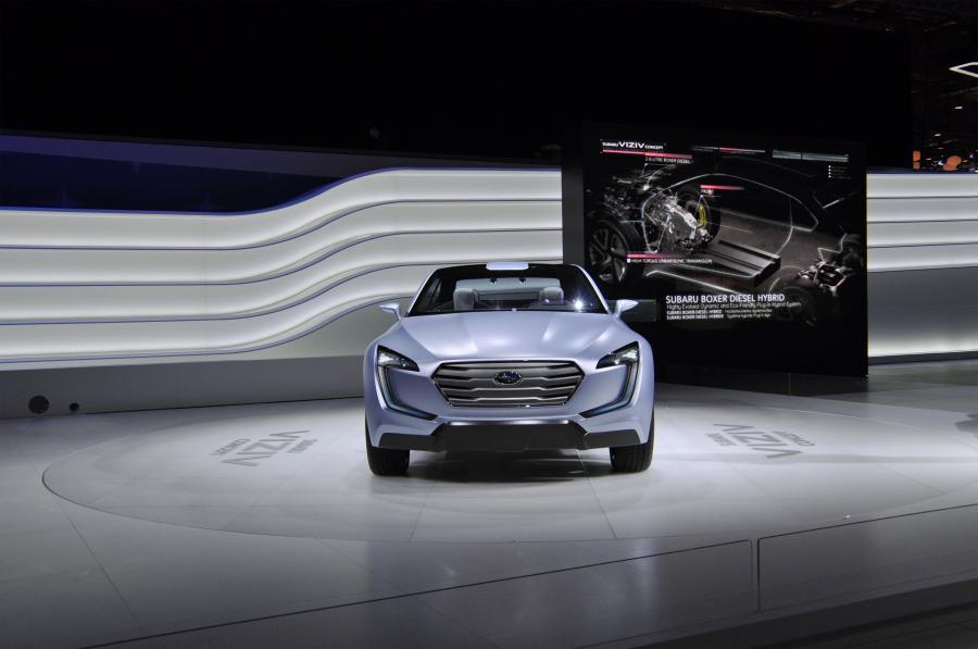  Subaru Viziv Concept 2013 года  (фото 11 из 22)